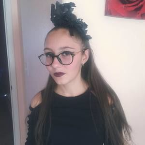 Meet your Posher, Anastasia